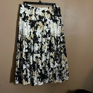 😄Silk blend flowy beach skirt